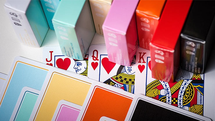 Magic Notebook Playing Cards – White Limited Edition by Bocopo