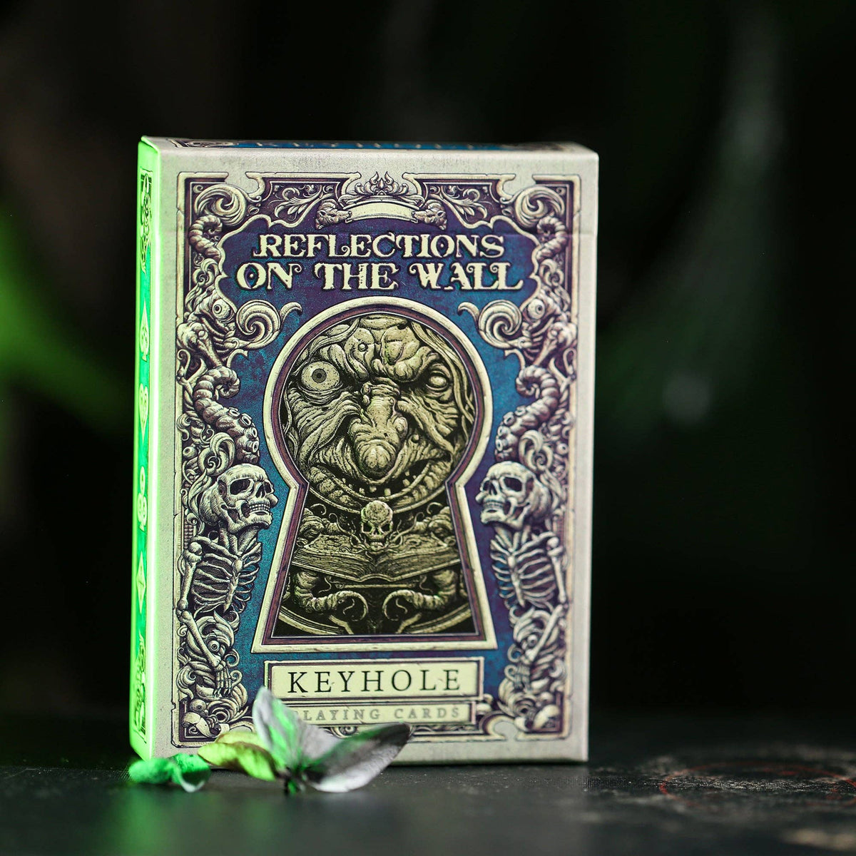 Reflections on the Wall Cthulhu Playing Cards – Silver Key Society