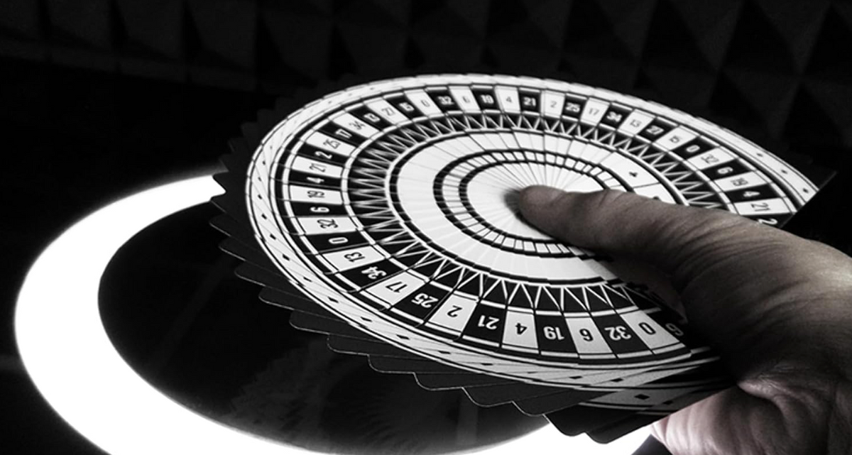 Roulette Fanimation Playing Cards by Mechanic Industries fanned into a complete roulette wheel design, demonstrating the deck’s Fanimation effect.