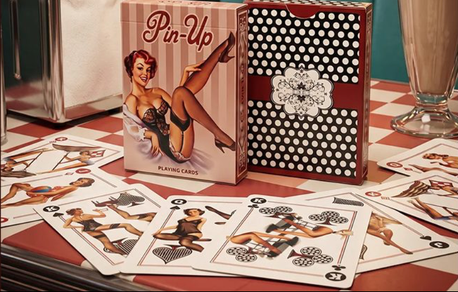 Pin-Up Playing Cards – CPC Classic Design Series