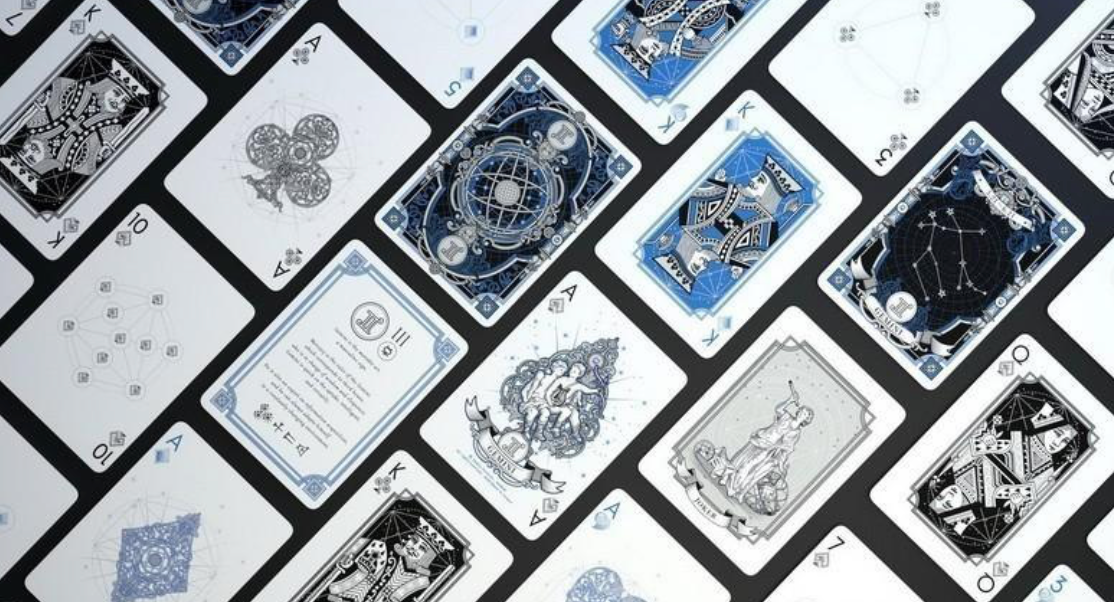 Zodiac Portents Playing Cards: Aquarius