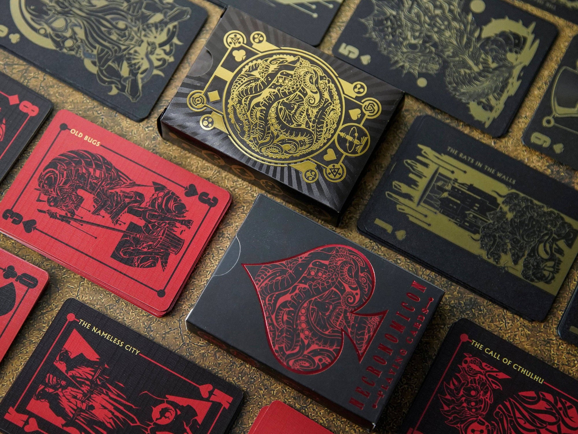 Lovecraft A-K: Cthulhu Mythos Playing Cards – Red Edition